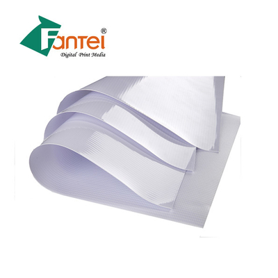 De met een laag bedekte Pvc-Banner rolt Stof 5903109090 1.025.0m 440-610g 50m/Roll